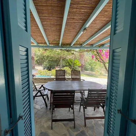 Cleopatra Villa *